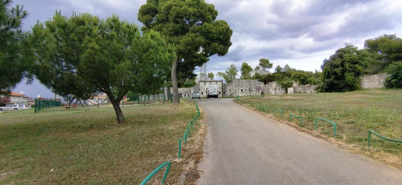 Cute Apartment Marla Art Close To Center Πούλα Εξωτερικό φωτογραφία