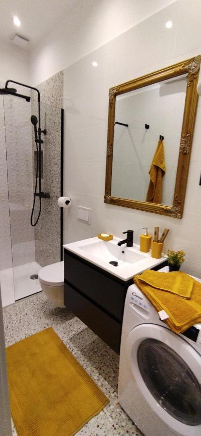 Cute Apartment Marla Art Close To Center Πούλα Εξωτερικό φωτογραφία