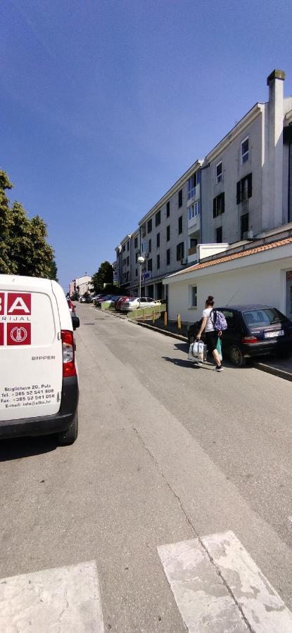 Cute Apartment Marla Art Close To Center Πούλα Εξωτερικό φωτογραφία
