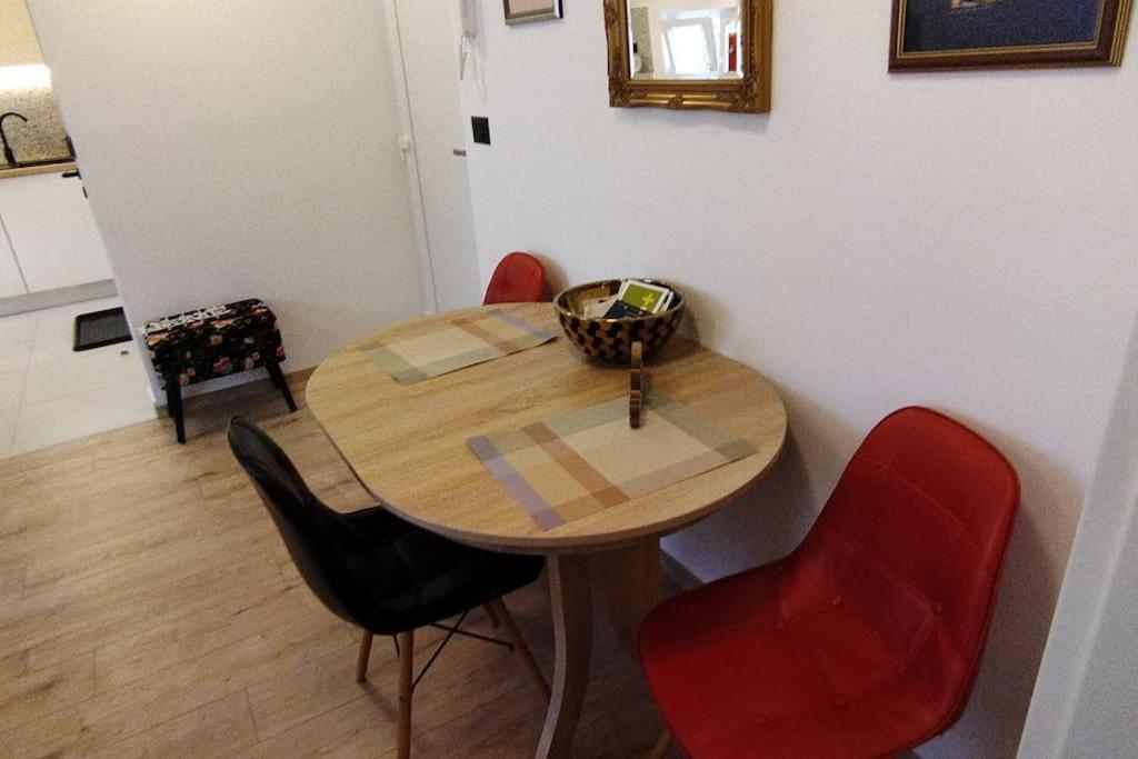 Cute Apartment Marla Art Close To Center Πούλα Εξωτερικό φωτογραφία